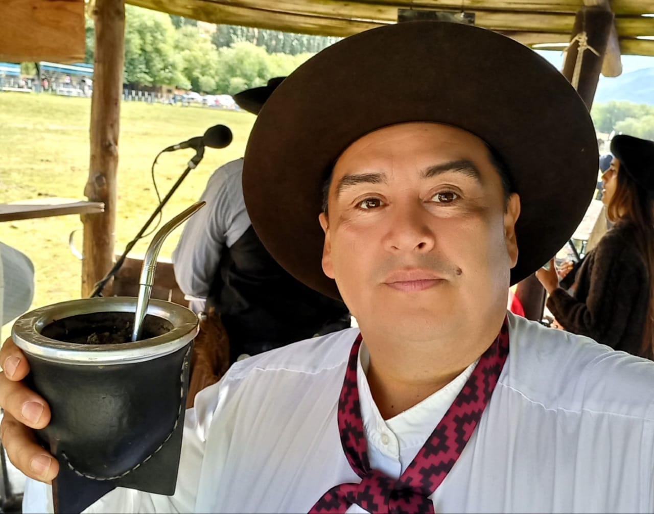 NADIE ES PROFETA EN SU TIERRA
