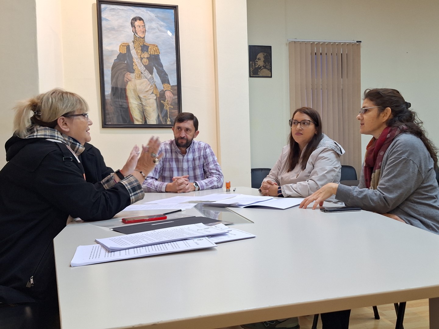 Ingram firma convenio con provincia para impulsar el desarrollo económico local