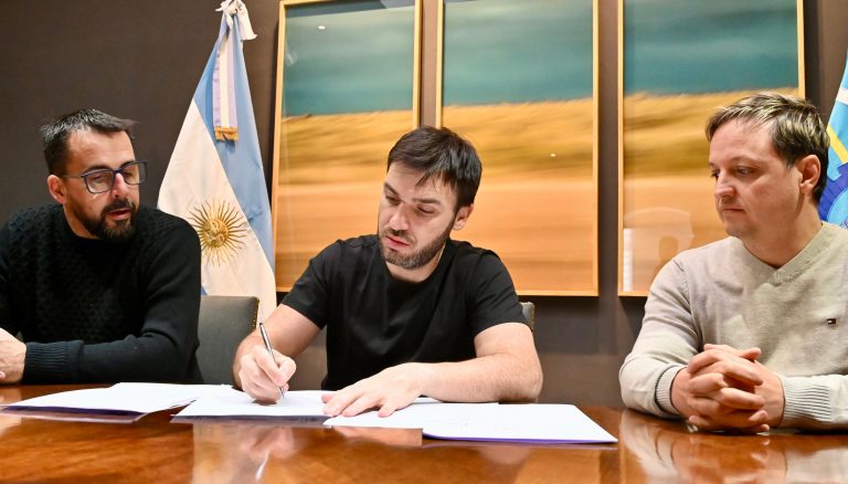 Torres llegará a Esquel el viernes para anunciar “una inversión hotelera de gran nivel”