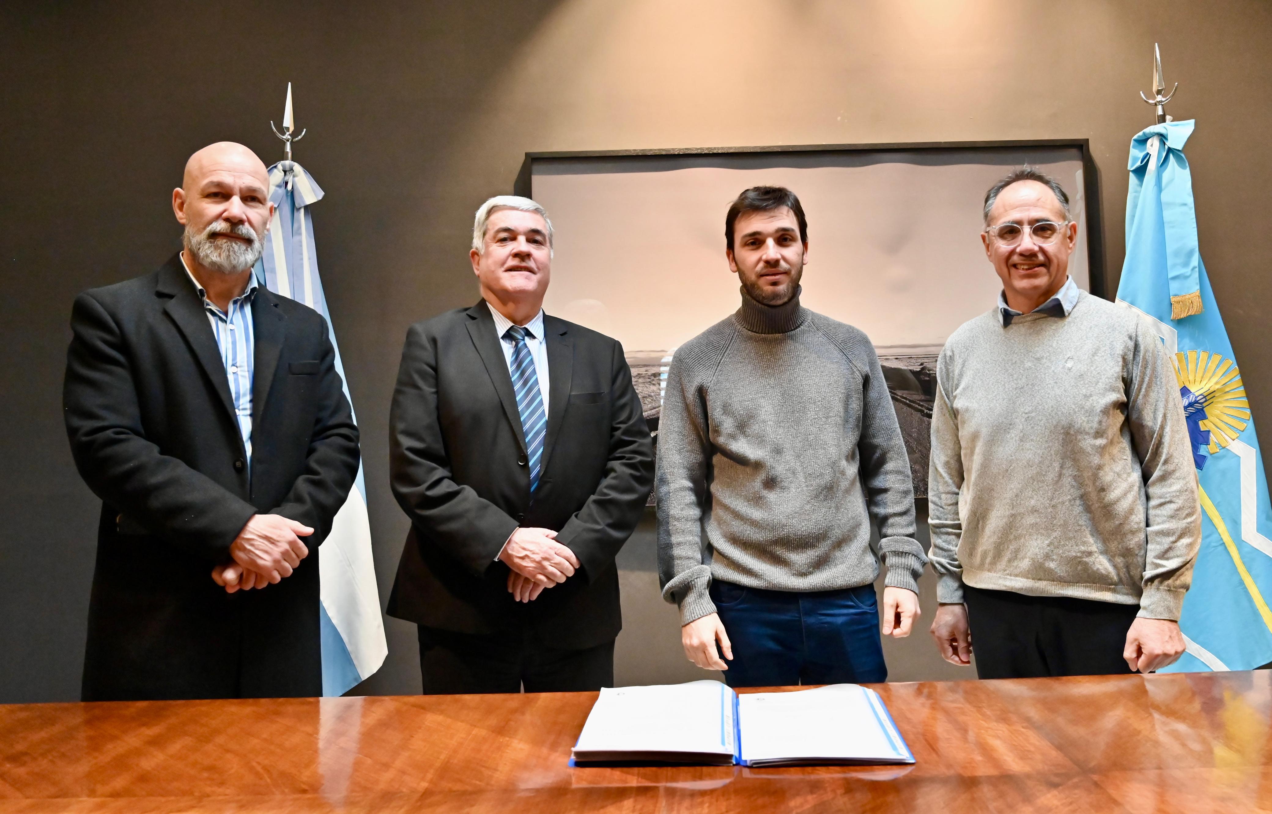 Torres: “Vamos a recuperar lo que se robaron, para ponerlo al servicio de todos los chubutenses”