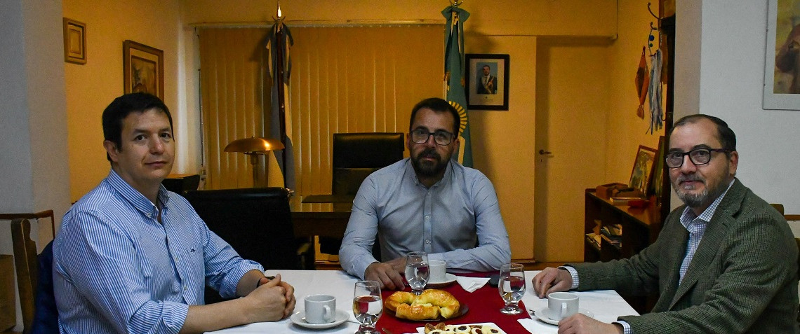 Taccetta une lazos binacionales entre Esquel y Chile