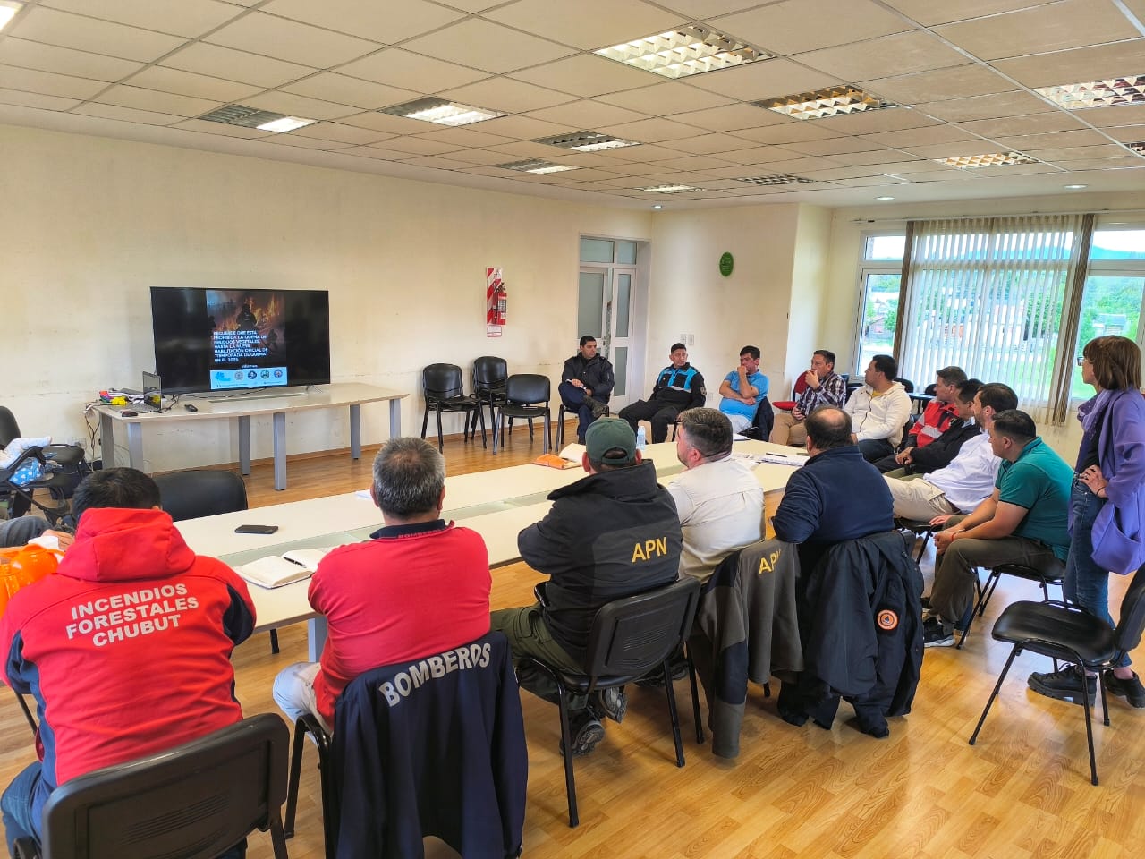 TREVELIN: REUNIÓN OPERATIVA POR LA TEMPORADA DE INCENDIOS
