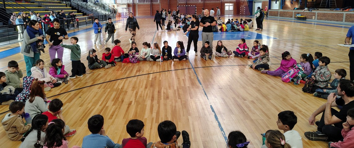 Con gran convocatoria, comenzaron los Juegos Municipales de Invierno en Esquel